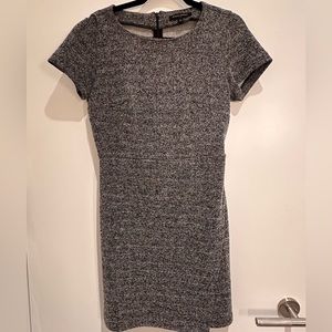 NWOT Banana Republic Short Sleeve Dress (Womens 6P)